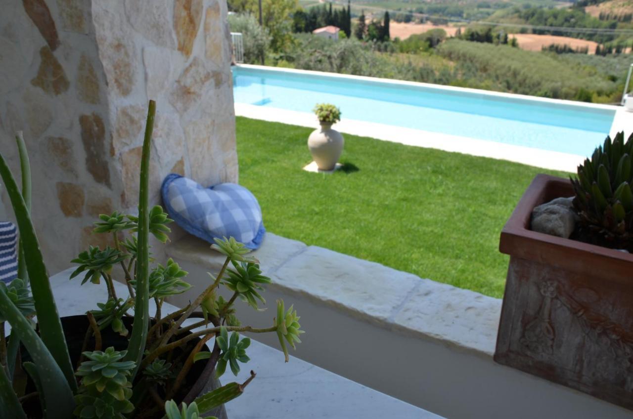 Casa Vacanze Magnolia Terricciola Esterno foto