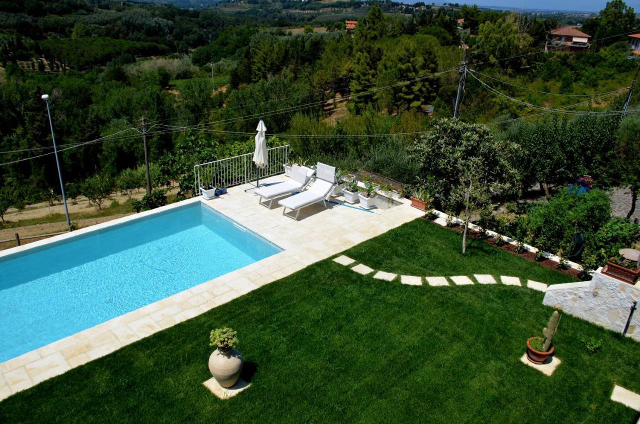Casa Vacanze Magnolia Terricciola Esterno foto