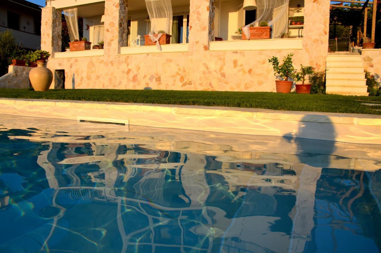 Casa Vacanze Magnolia Terricciola Esterno foto