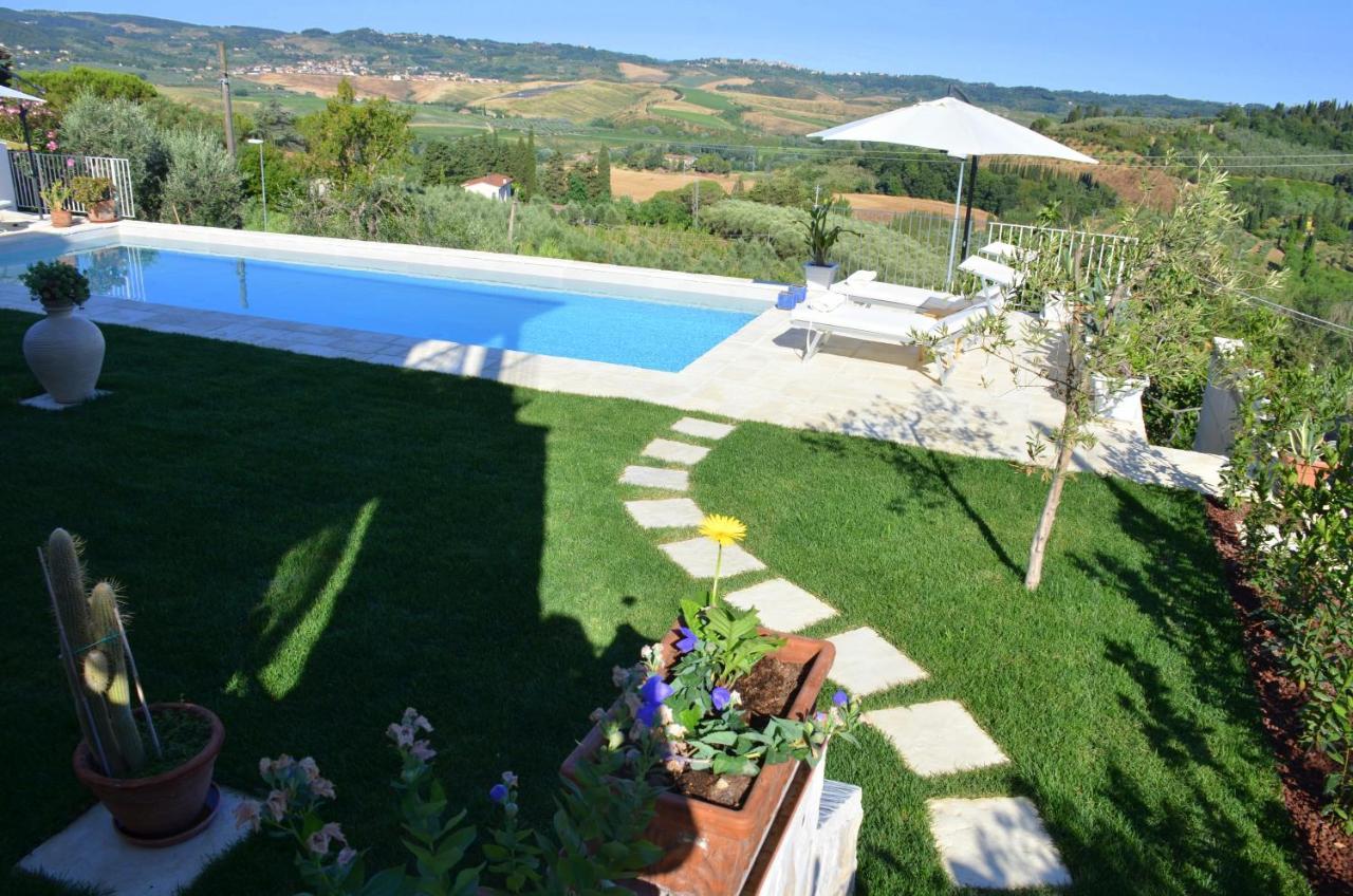 Casa Vacanze Magnolia Terricciola Esterno foto